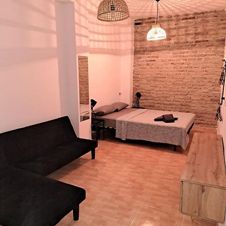 Liam Studio In Sevilla Centric Bagian luar foto