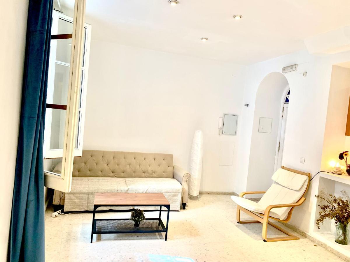 Liam Studio In Sevilla Centric Bagian luar foto