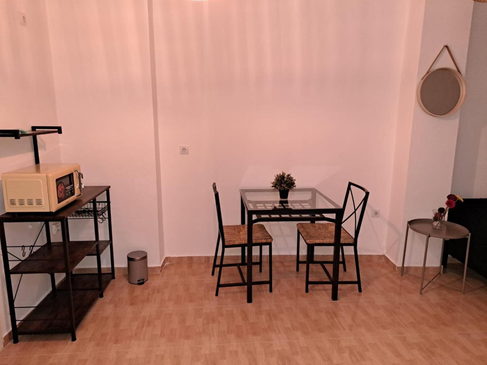 Liam Studio In Sevilla Centric Bagian luar foto